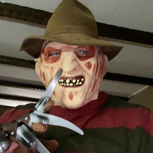 Meet your Posher, Bob